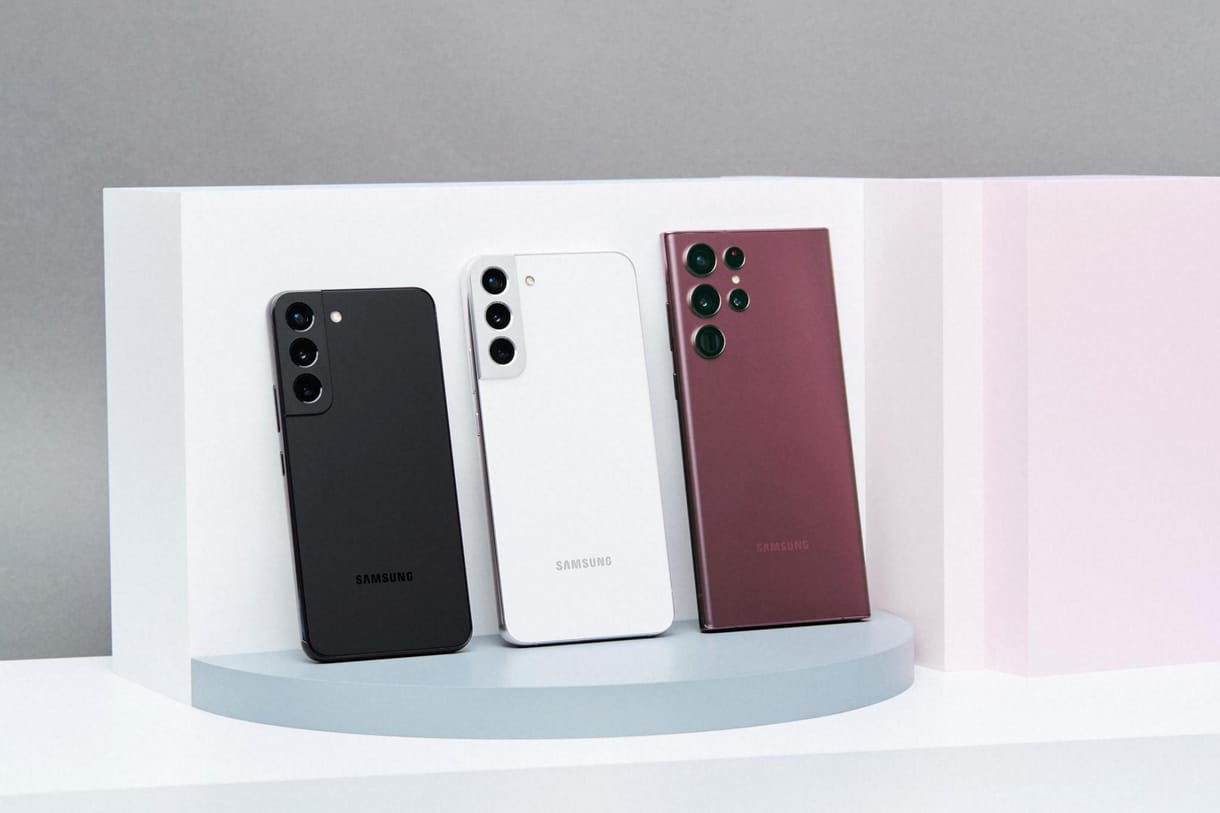 A Samsung bővült, de tovább zsugorodik a mobilpiac