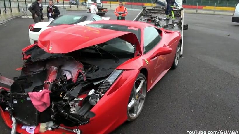 Videó: három Ferrarit sikerült összetörni a Ferrari tulajok napján