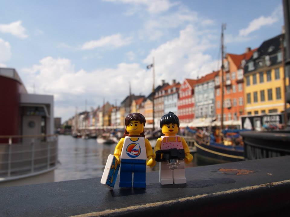 Irigylésre méltó élete van két Lego figurának
