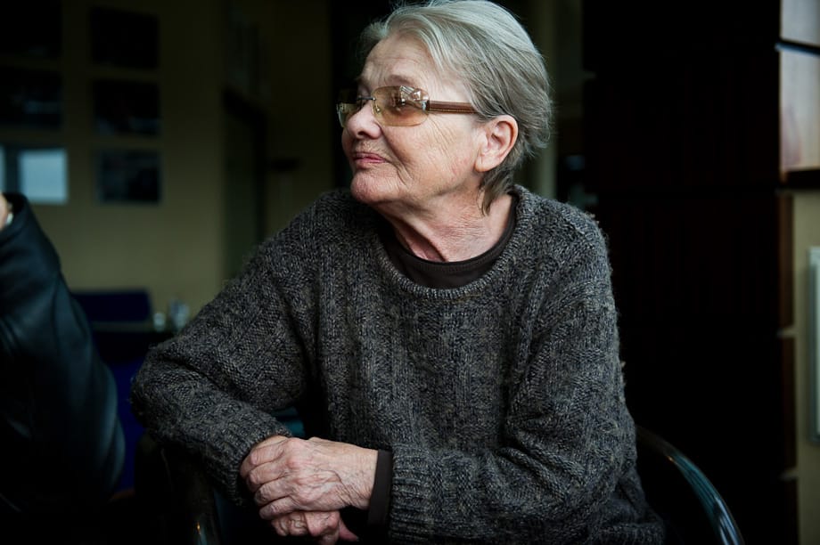 Törőcsik Marit újratanítják járni