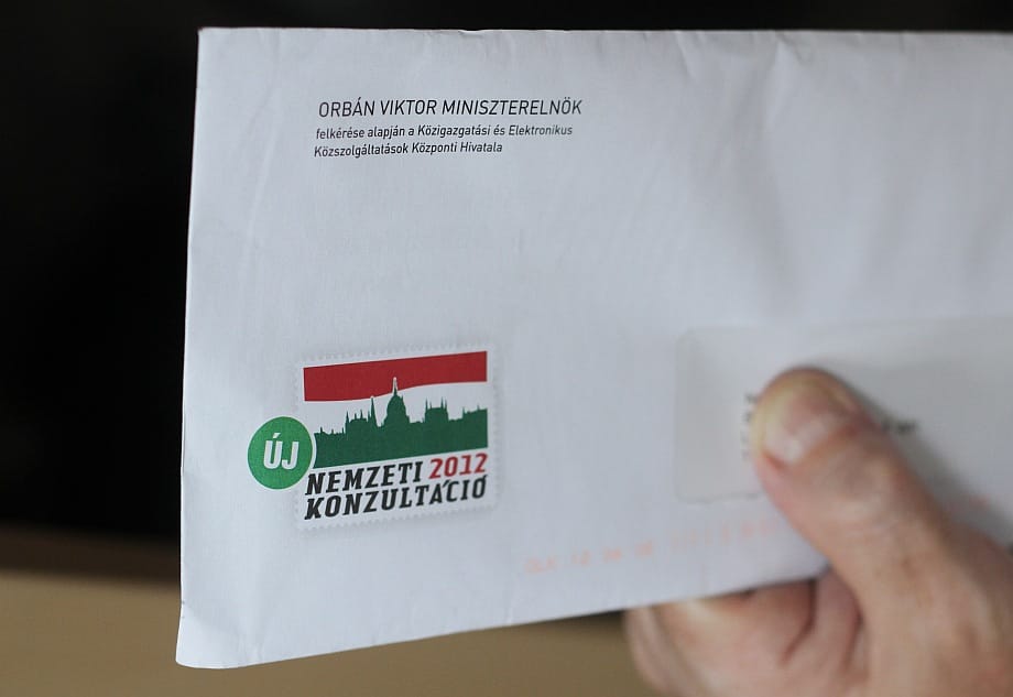 Orbán 77,6 millióért levelezett a külföldi magyarokkal