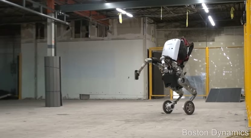 Egyre rémisztőbb robotokkal paráztat a Google – videó