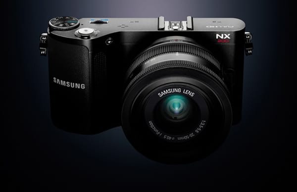 Samsung NX200: formatervezett tudás