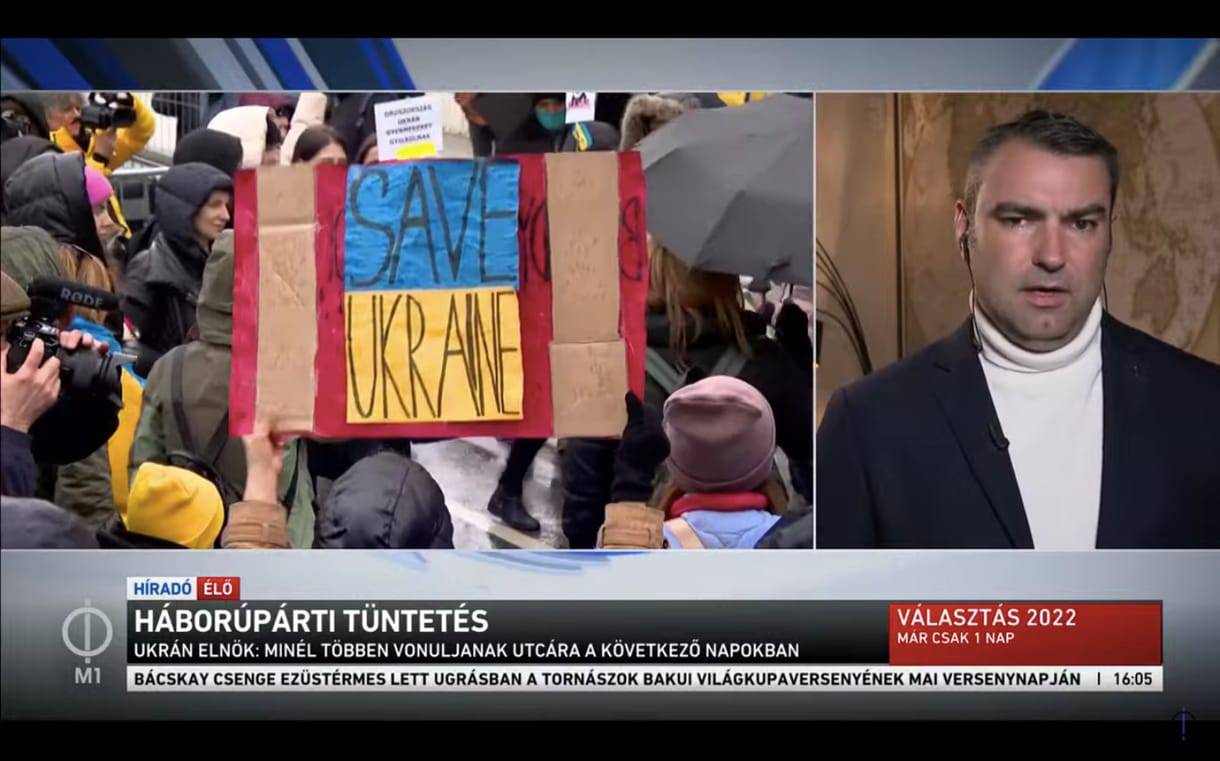 A közmédia szerint háborúpárti tüntetés volt az Ukrajnával szolidarítók demonstrációja