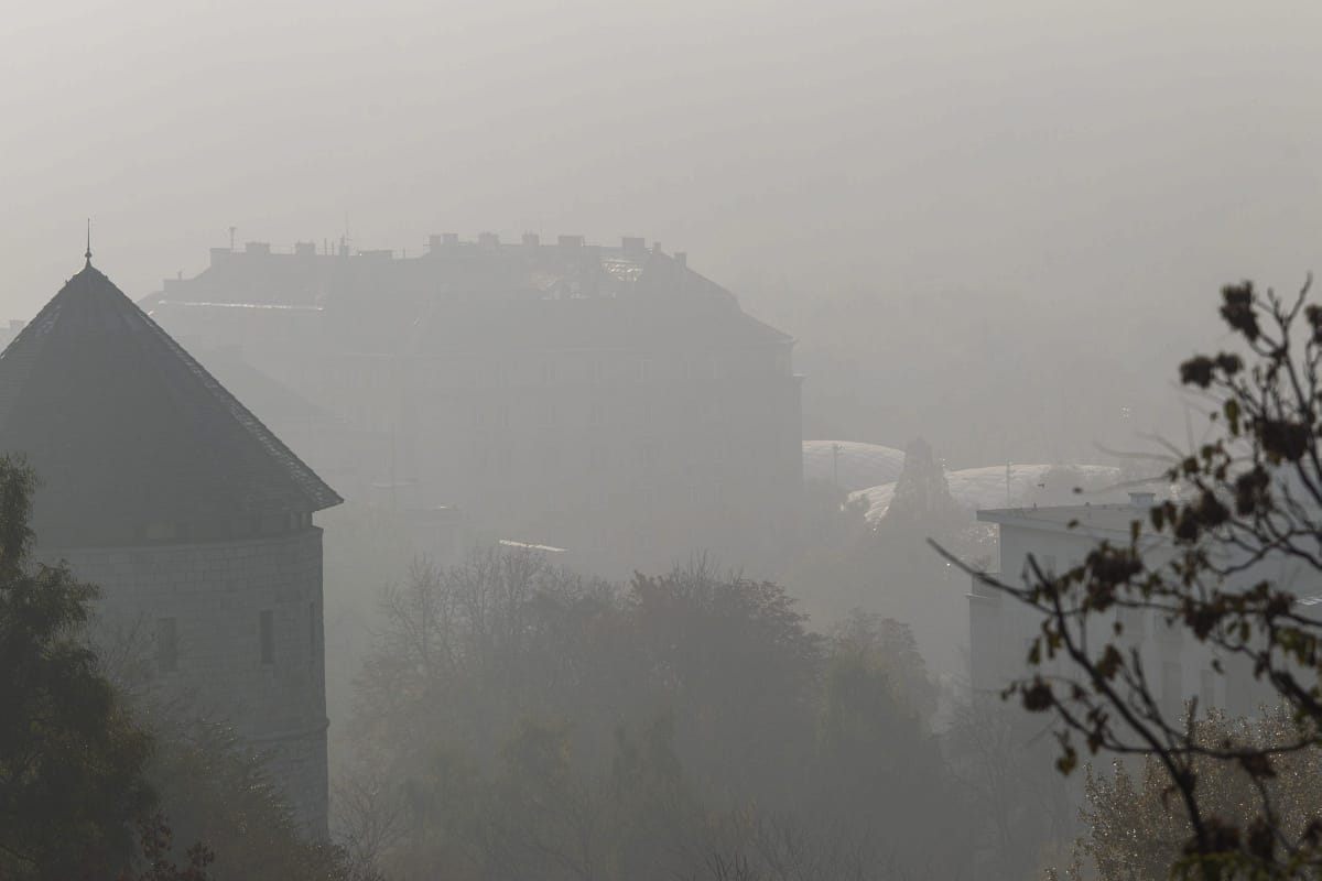 Szmogriadó: elrendelték Budapesten a tájékoztatási fokozatot