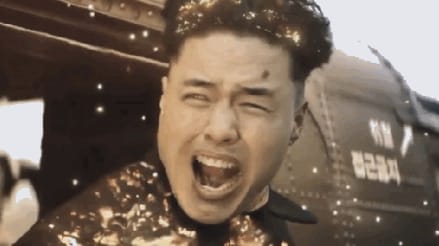 Itt láthatja, ahogy szétég Kim Dzsong Un – emiatt a jelenet miatt robbanhatott ki az év hackerbotránya
