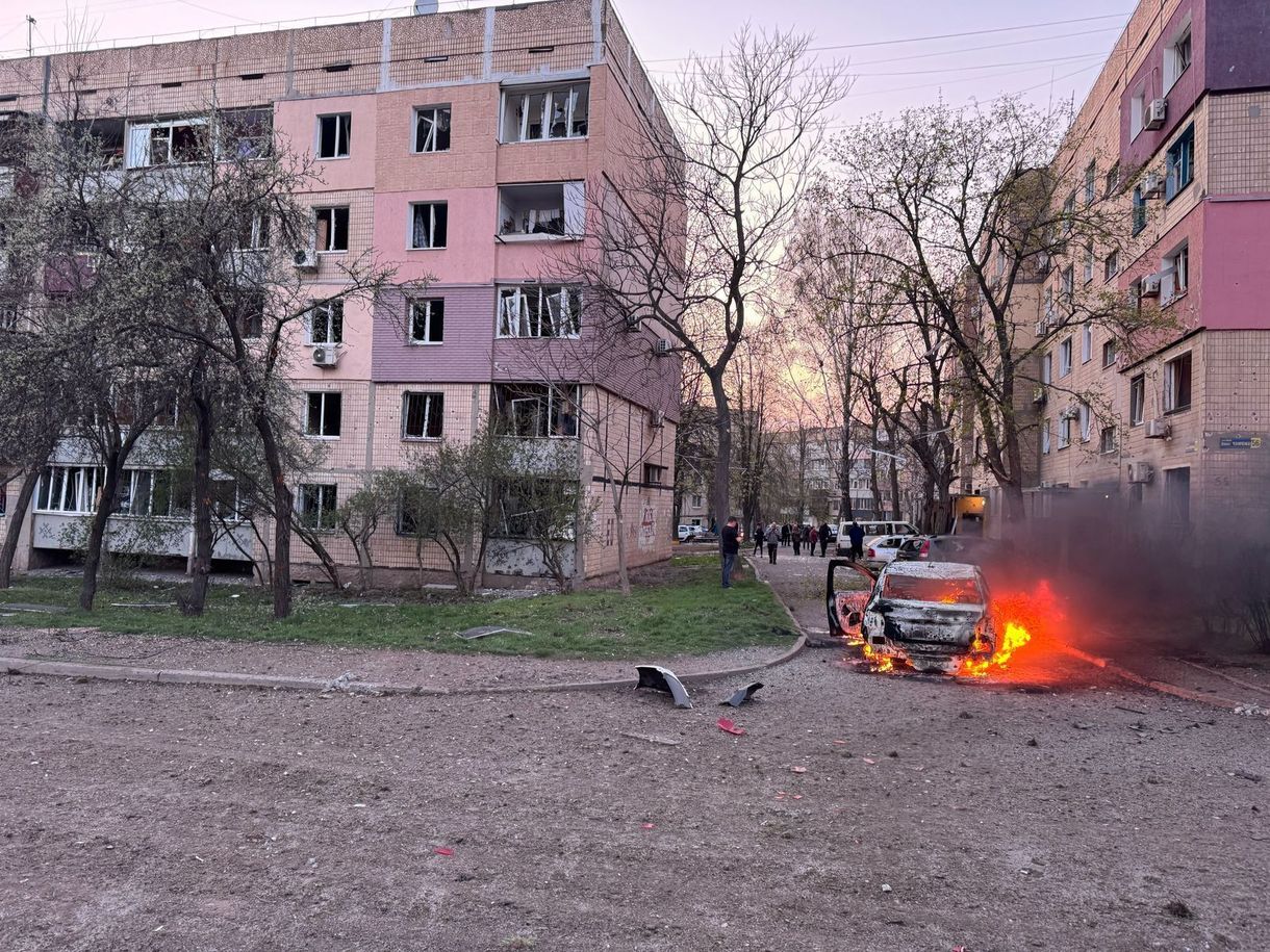 Rakétatámadás érte Zelenszkij szülővárosát, 14-en meghaltak