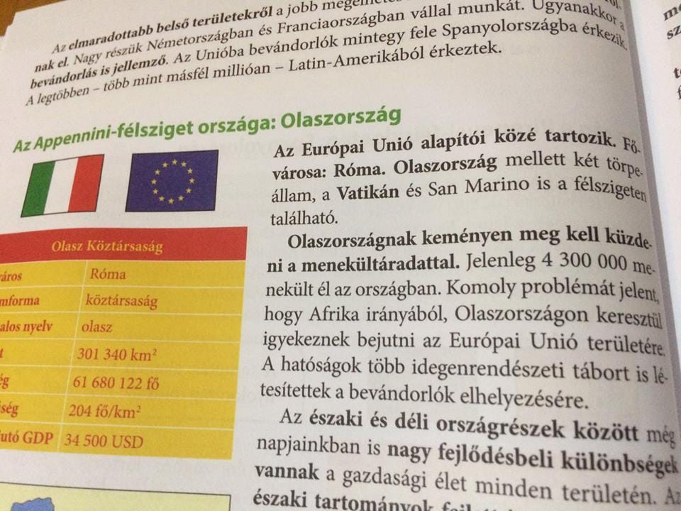 Állami tankönyvfejlesztő: A diákok érdekében emelték ki a menekülteket a tankönyvben