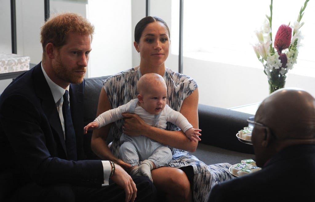 Egyelőre nem hívták meg Harry és Meghan gyermekeit a nagyapjuk koronázására