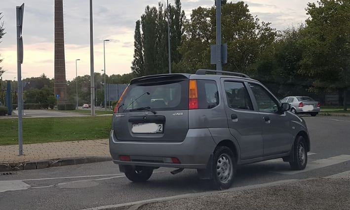 A nap fotója: Szemben a budapesti körforgalomban