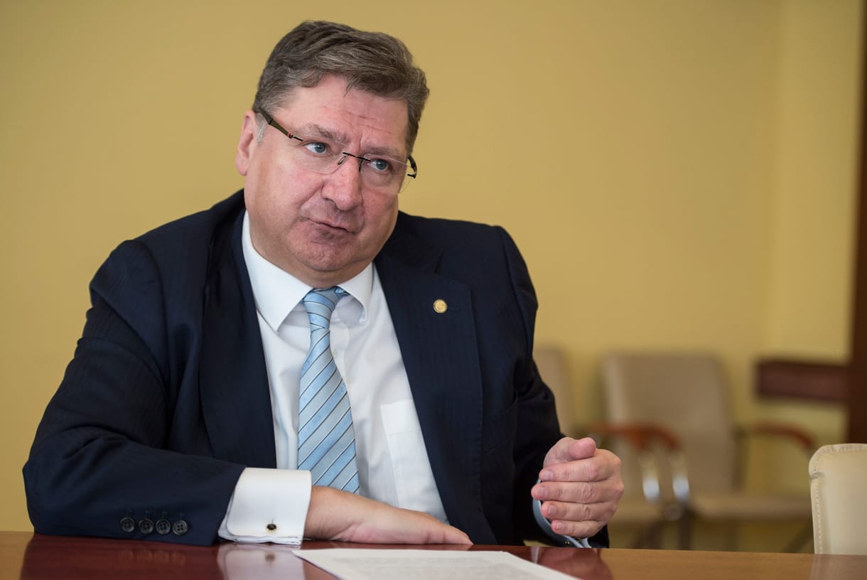 Parragh László: „Az infláció fel fogja zabálni a minimálbér emelését”