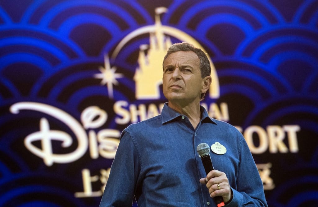 Musk: „Ki kell rúgni a Disney nagyfőnökét!”