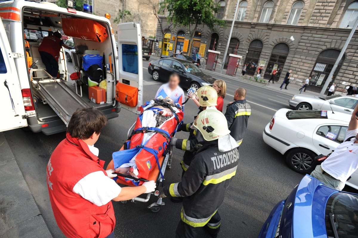 Ismét jár a 3-as metró
