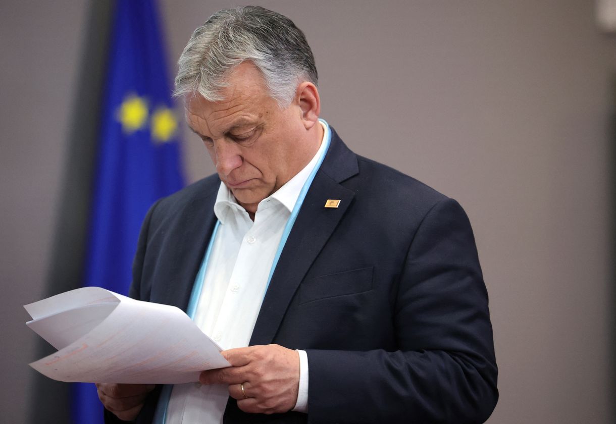 Orbán fizetése 4 millió fölé nőtt, a miniszterek és államtitkárok nem keresnek többet