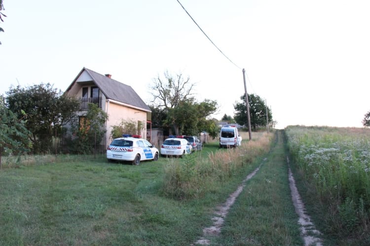 Félig agyonvert egy nőt, majd bement a rendőrségre