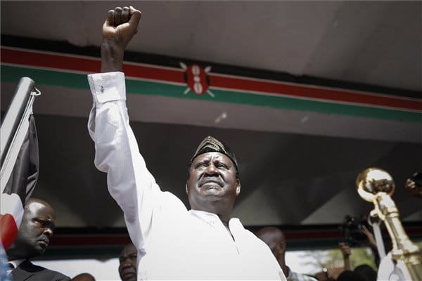 Pénteken is sötétek voltak a képernyők Kenyában a kormány parancsára