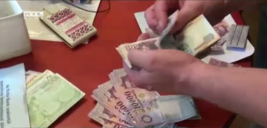 Lerobbant autójával sajnáltatta magát egy budapesti csaló