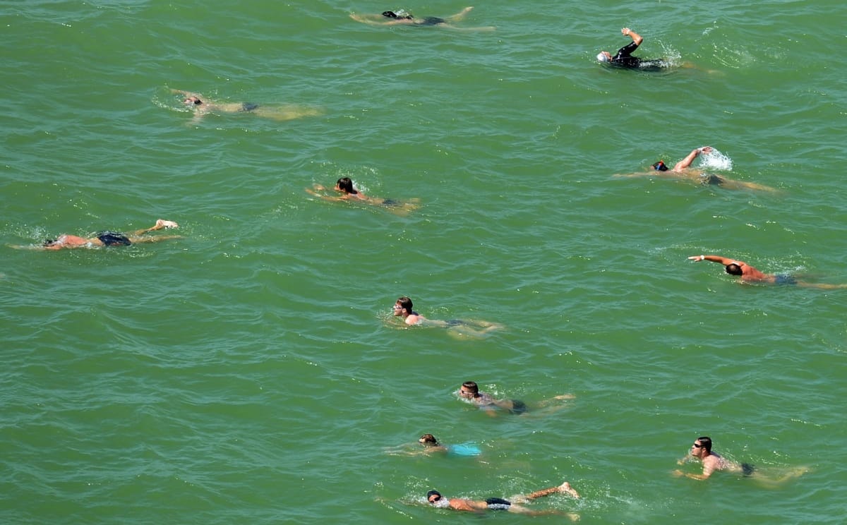 Megint jön a vihar, most sem lesz Balaton-átúszás
