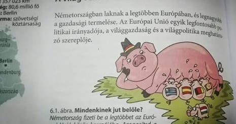 Megmagyarázta a kormány, miért áll saját lábán a magyar malac a tankönyvben