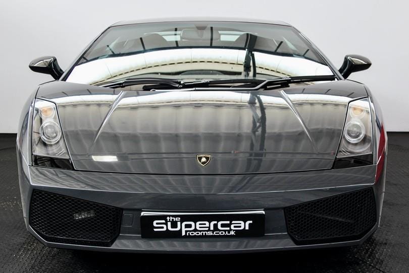 Eric Clapton mint első tulajdonos szerepel ennek az eladó Lamborghini Gallardo Superleggerának papírjain 