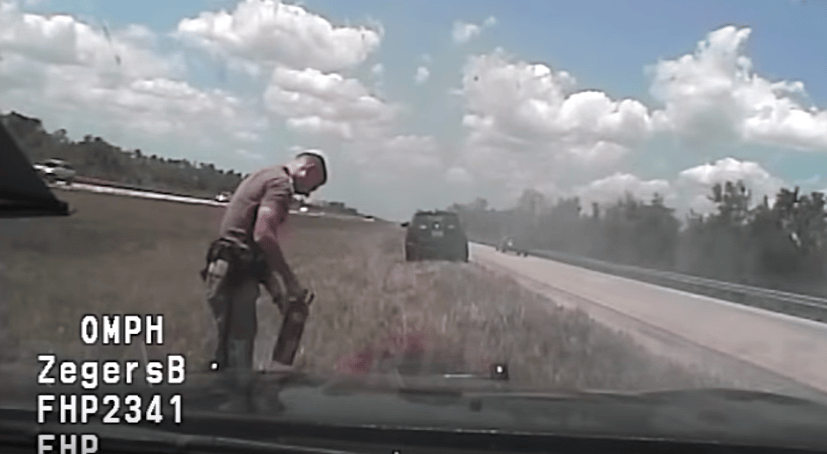Videó: Üldözés közben gyulladt ki a rendőr autója