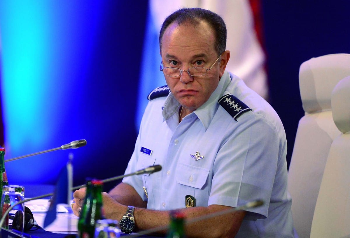 NATO: Amerikai csapatok jöhetnek Kelet-Európába az orosz fenyegetés ellen