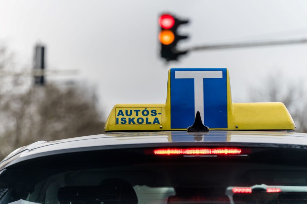 Egyre többen buknak meg a jogosítvány megszerzése közben – a közlekedés változott, vagy a vizsgázók?
