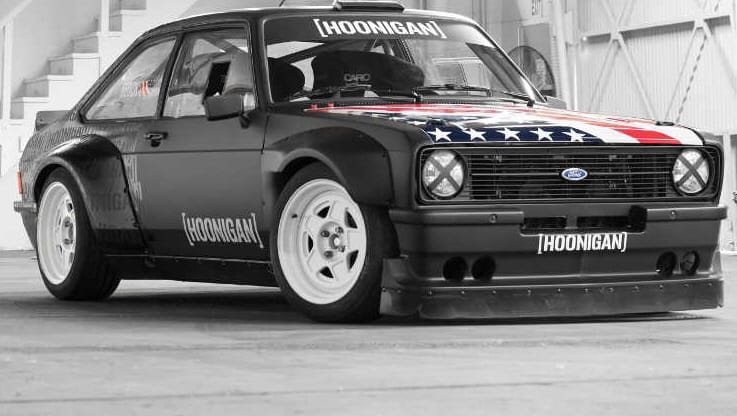 Amikor már unalmas lenne Ken Block, akkor bedobja a legendát – videó