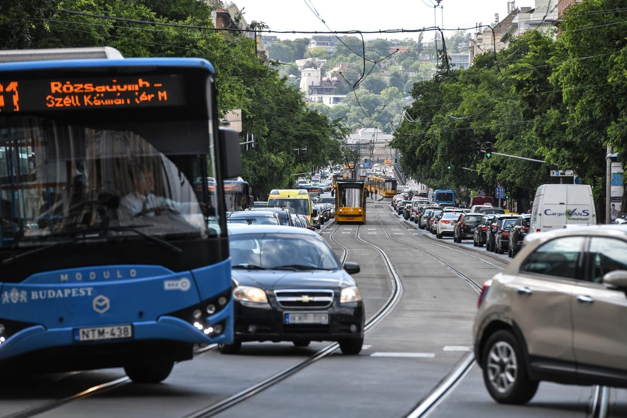 Publicus: A fideszesek fele egyetért Karácsonyék dugófelszámolási programjával
