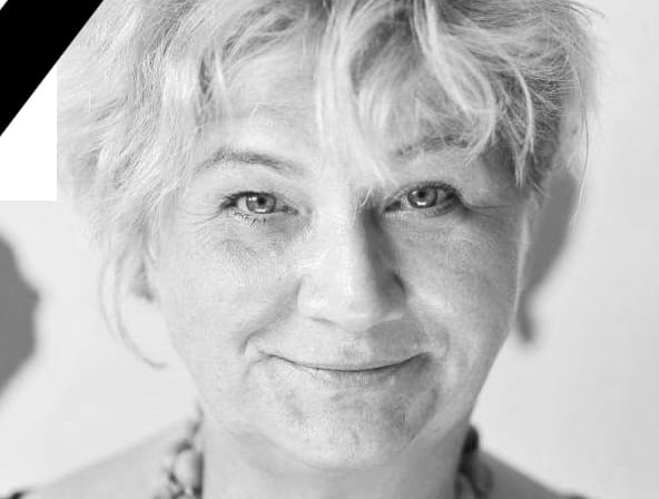 Meghalt Büky Dorottya