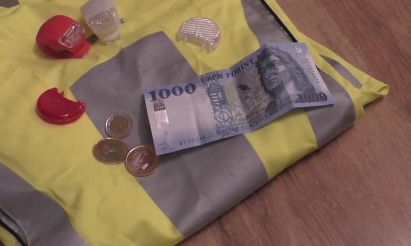 A nap fotói: 1500 forinton múlhat a láthatóság és az emberélet