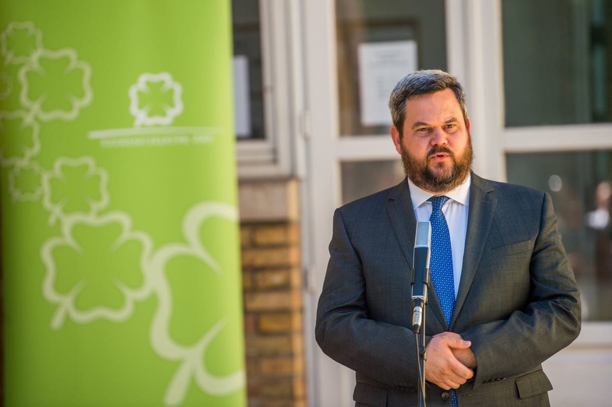Új egészségügyi államtitkár: Az ügyek nagy részét Budapestről, Excel-táblákból is el lehet dönteni