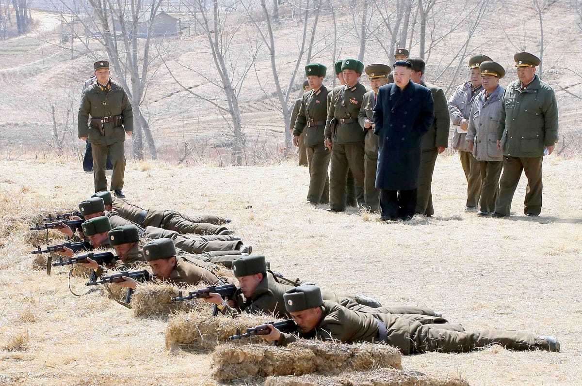 Kim Dzsongun tizenkilencre lapot húz
