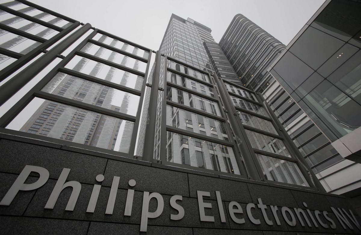 Nődögél a sor: már a Philips is menne Nagy-Britanniából