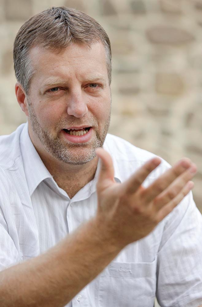 „Az egészségpolitika megvárja, míg összecsapnak a hullámok”