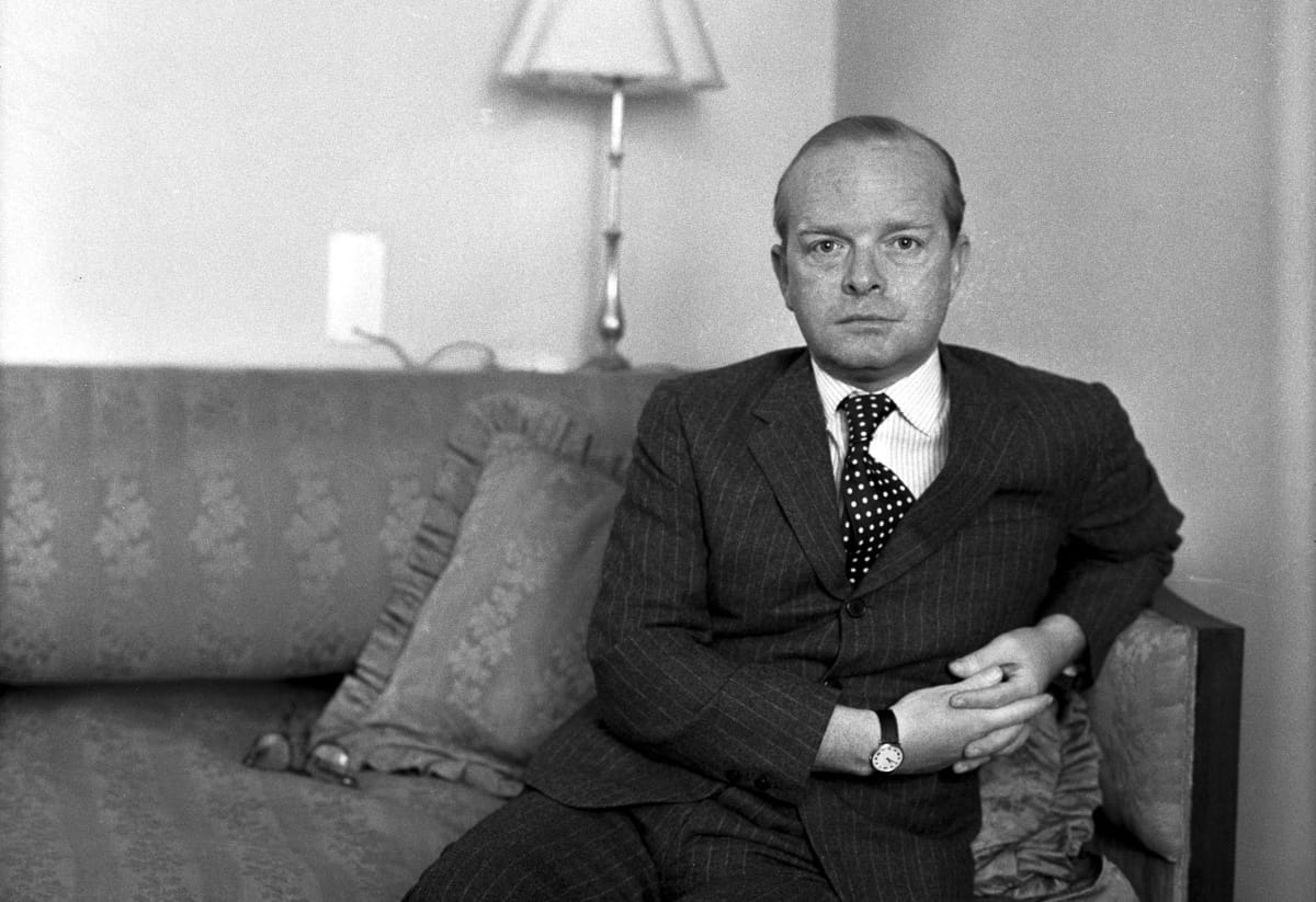 Több mint 12 millió forintért vette meg valaki Truman Capote hamvait