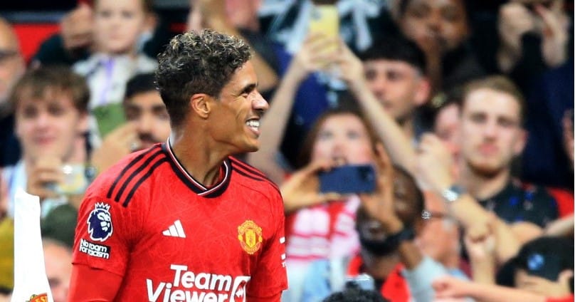 Távozik a Manchester Unitedtől a francia világbajnok védő