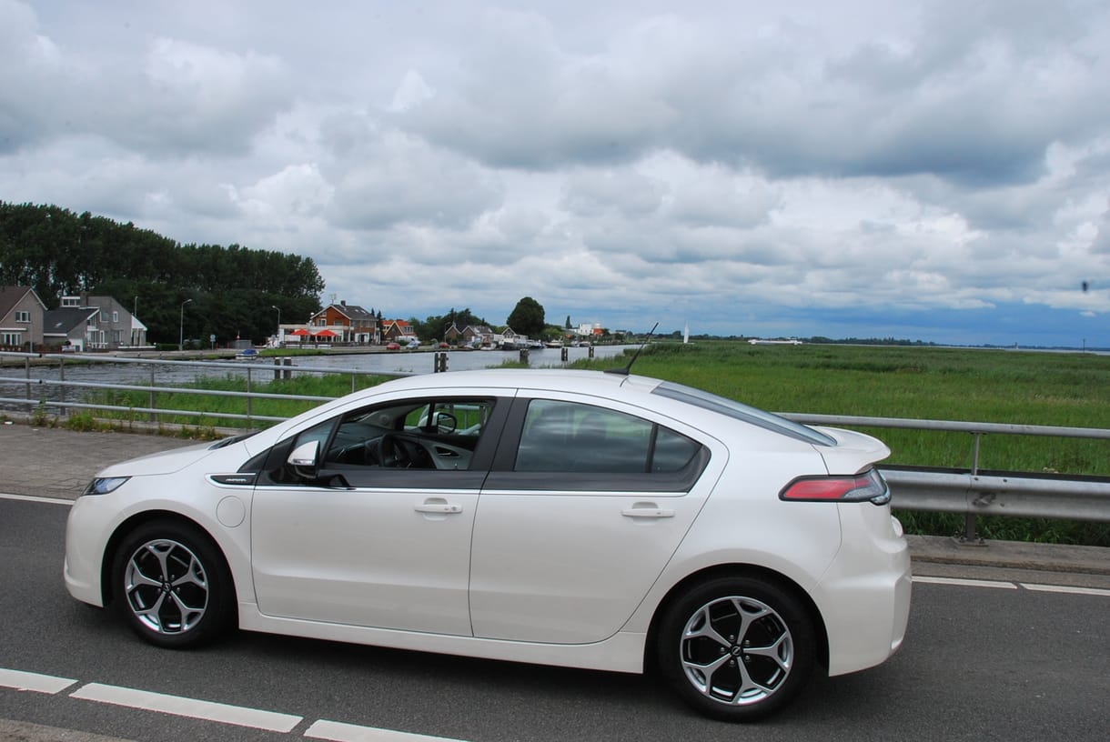 Opel Ampera teszt: 100 kilométer 1,4 liter benzinnel
