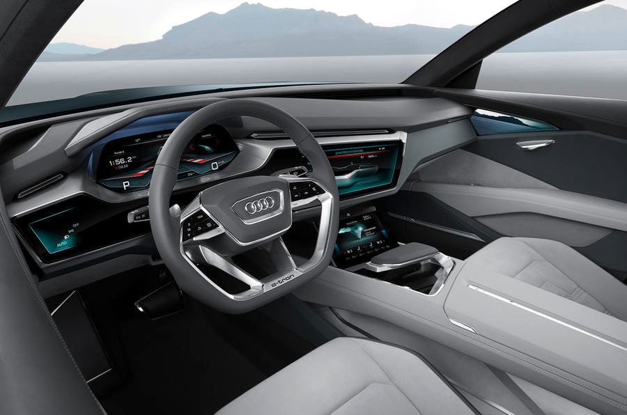 Ilyen lesz a szép új virtuális világ az új Audi A8-ban