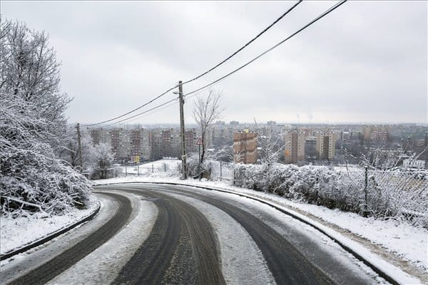 Itt a hétvége időjárási előrejelzése: lesz hó, lesz eső
