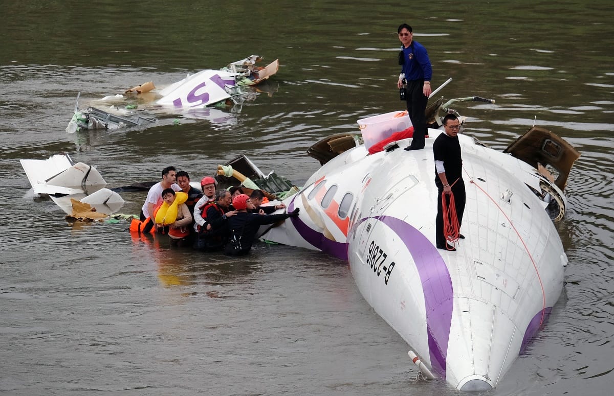 Visszavonhatják a TransAsia engedélyét, a pilóták ötöde megbukott a teszten