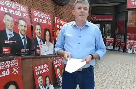 Lebuktak a fideszes aktivisták: MSZP-s táblákat lopkodtak nagyüzemben 