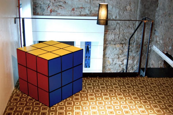 Komód Rubik kockából - színes otthonokba