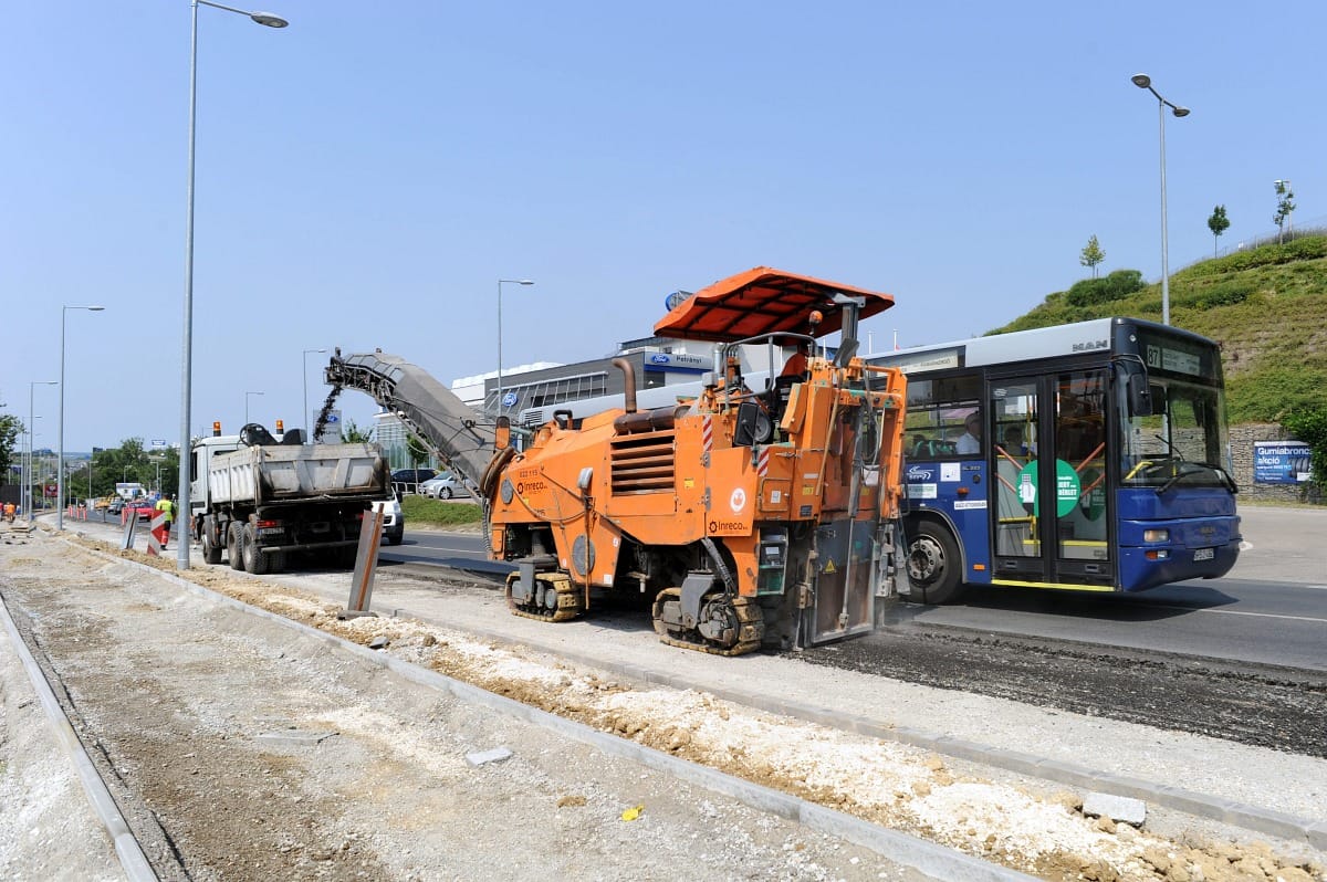 Nem lesz buszsáv a Budaörsi úton