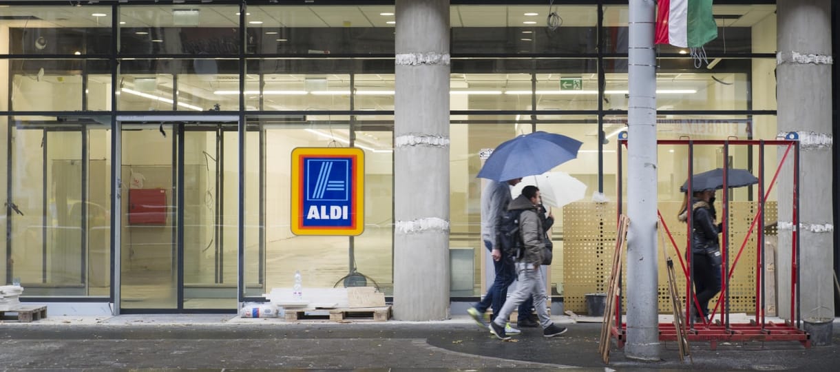 Jelentős változás az Aldinál: felveszik a harcot a műanyagokkal