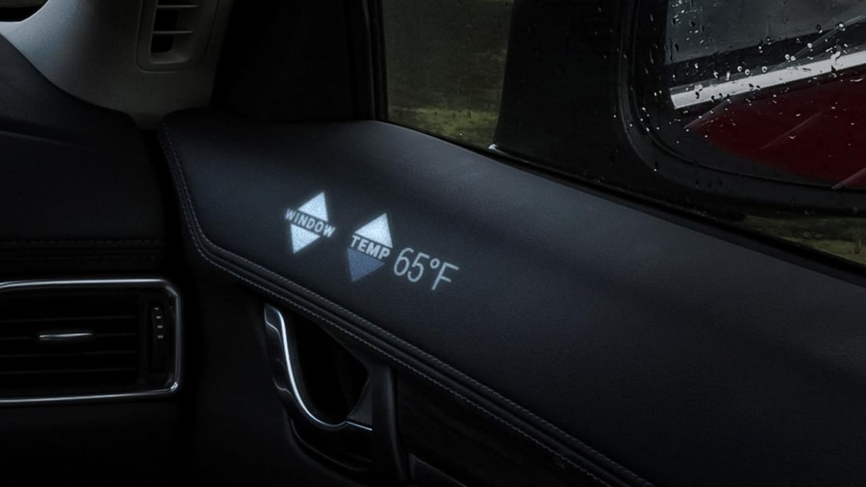 Hologramos felületekre cseréli a gombokat a Mazda?