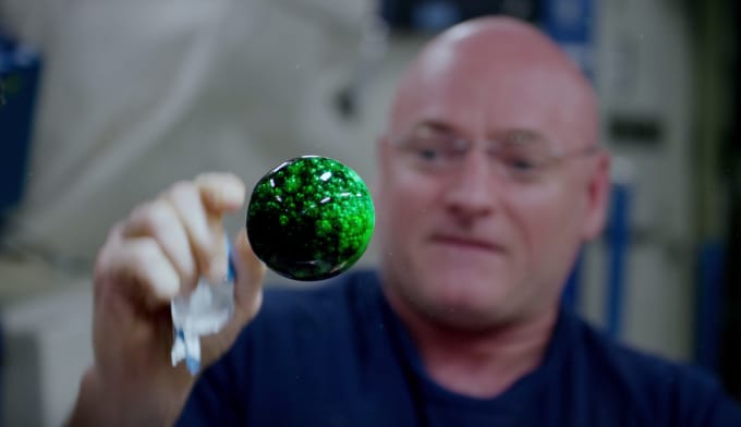 4K videó: ezzel szórakoznak a Nemzetközi Űrállomáson