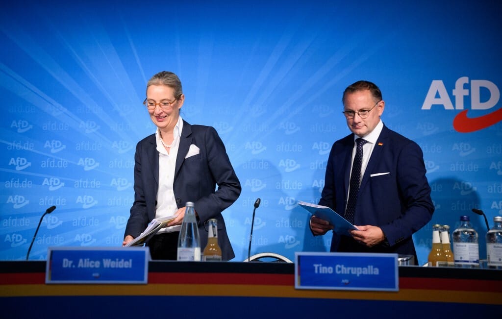 Példátlan büntetést kaptak a német koalíció pártjai. Német lapvélemények a türingiai és szászországi választásról