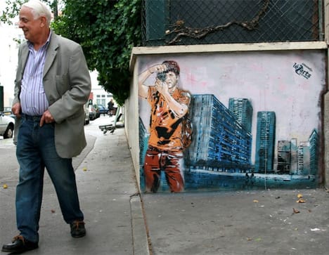 Street art percek: A város most minket fotóz