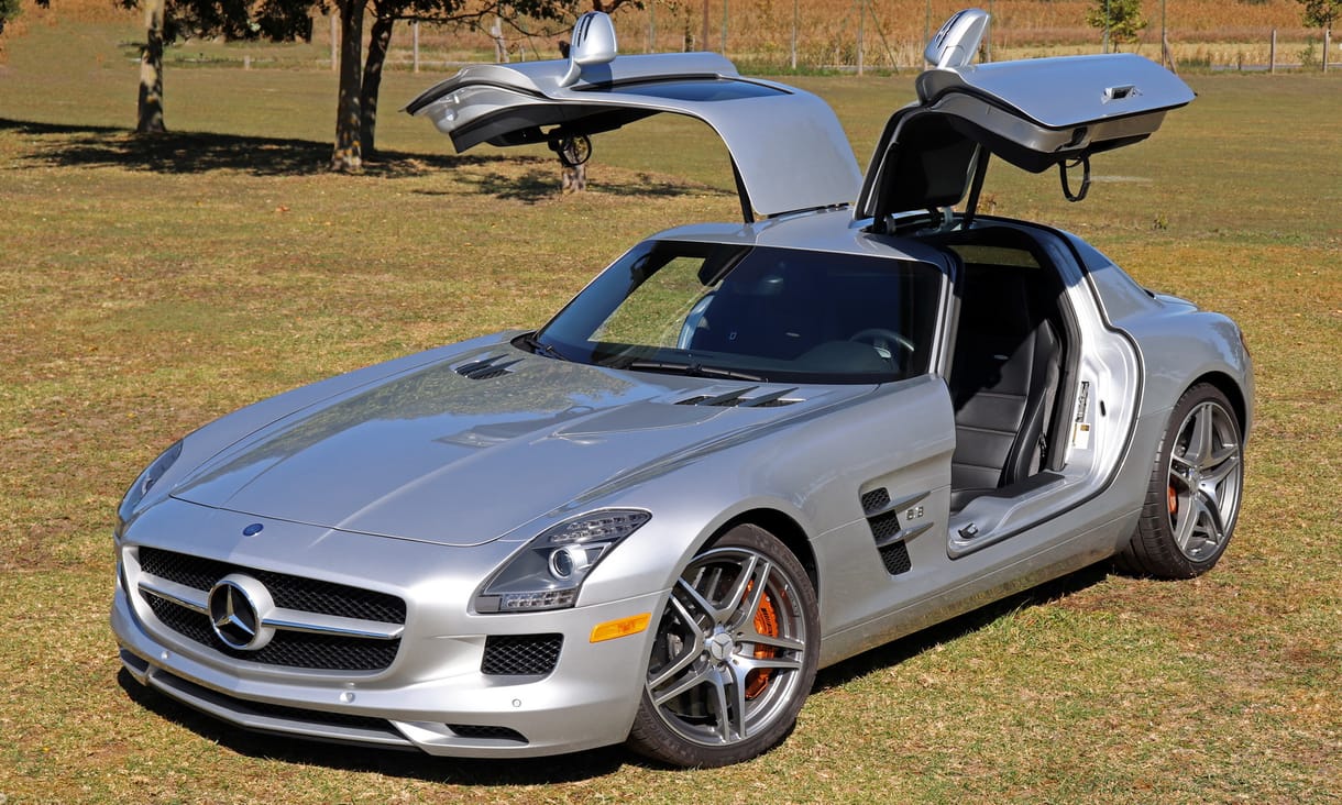 Sirályszárnyas: körbefotóztunk egy gyönyörű magyar Mercedes SLS AMG-t